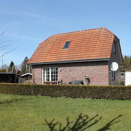 Villa Haus Fischkutter à Leezdorf Extérieur photo